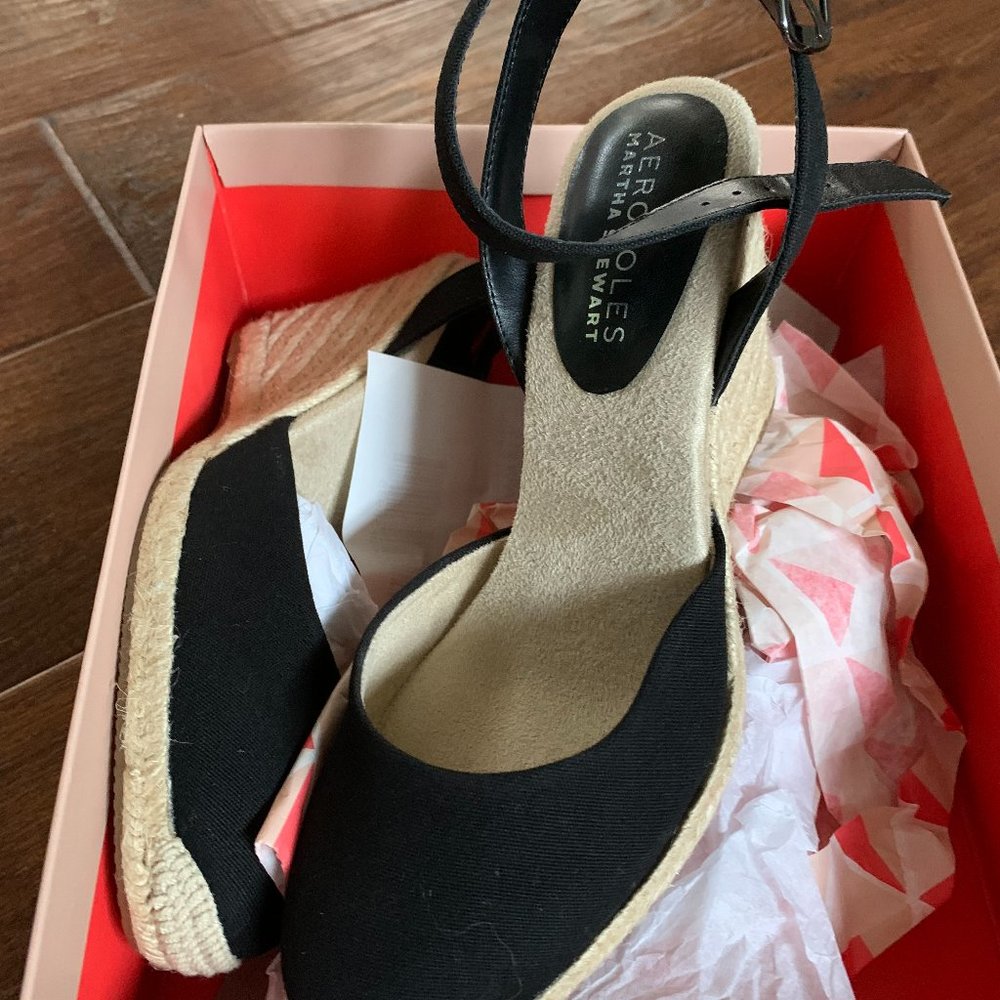 AEROSOLES - BLACK FABRIC ESPADRILLES - SIZE 7M